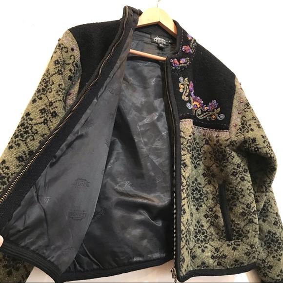 🌟Vintage 80’s/90’s Icelandic Design Floral Wool Coat (M) - Picture 6 of 10